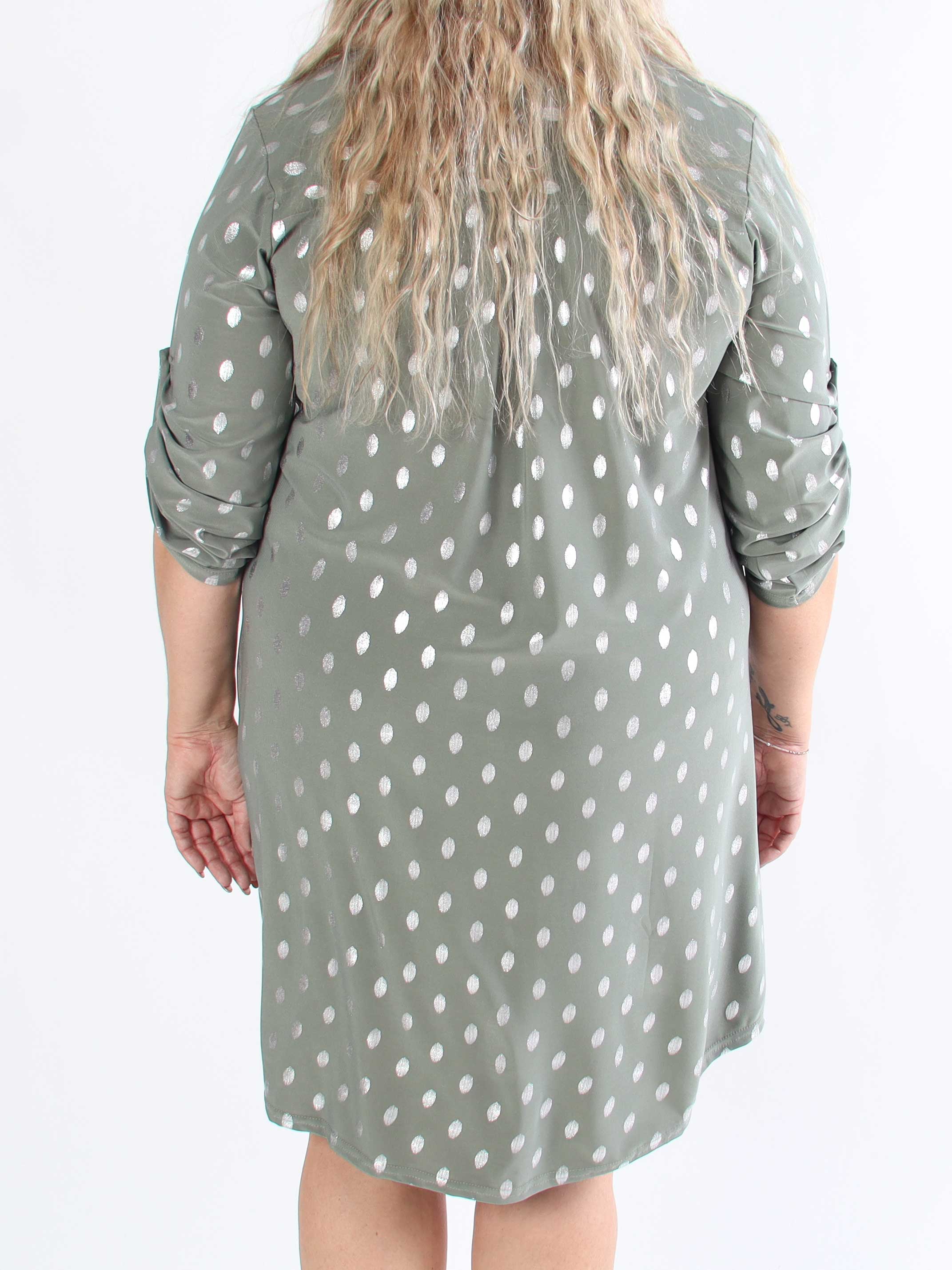 Ebba Silver Long - Elastisk plus size-klänning med silverprickar
